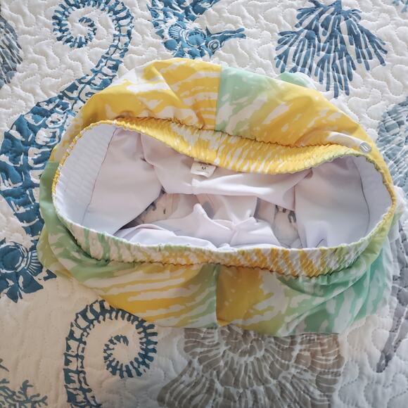 Fabletics Latrice Short Yellow Green Tie Dye Print Shorts Womens Medium Athletic - Picture 7 of 16